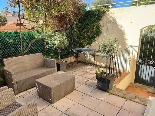 Cannes Little House France